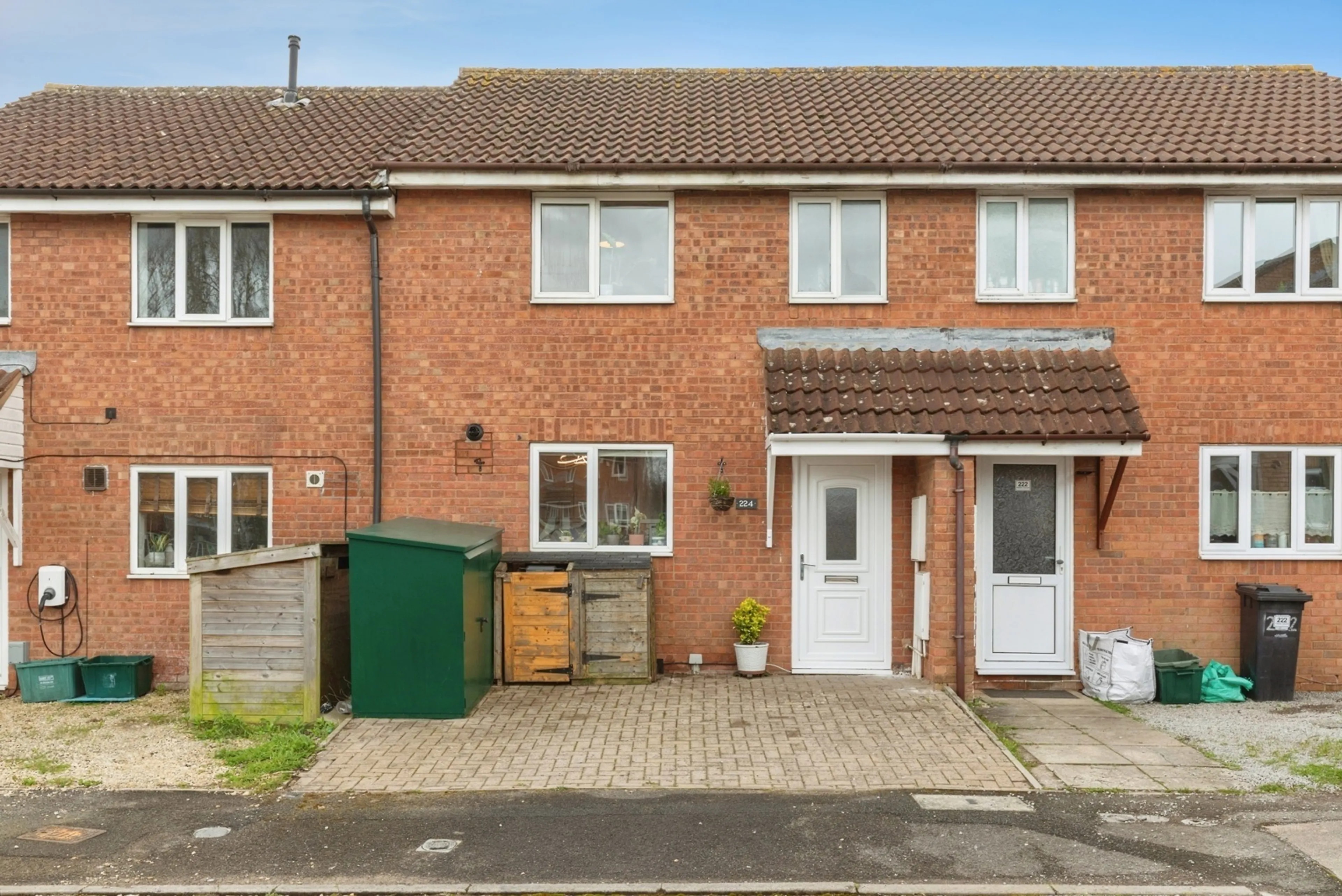 Property photo 0