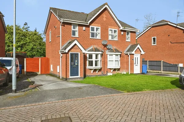 Grange Farm Close, Great Sankey, Warr...