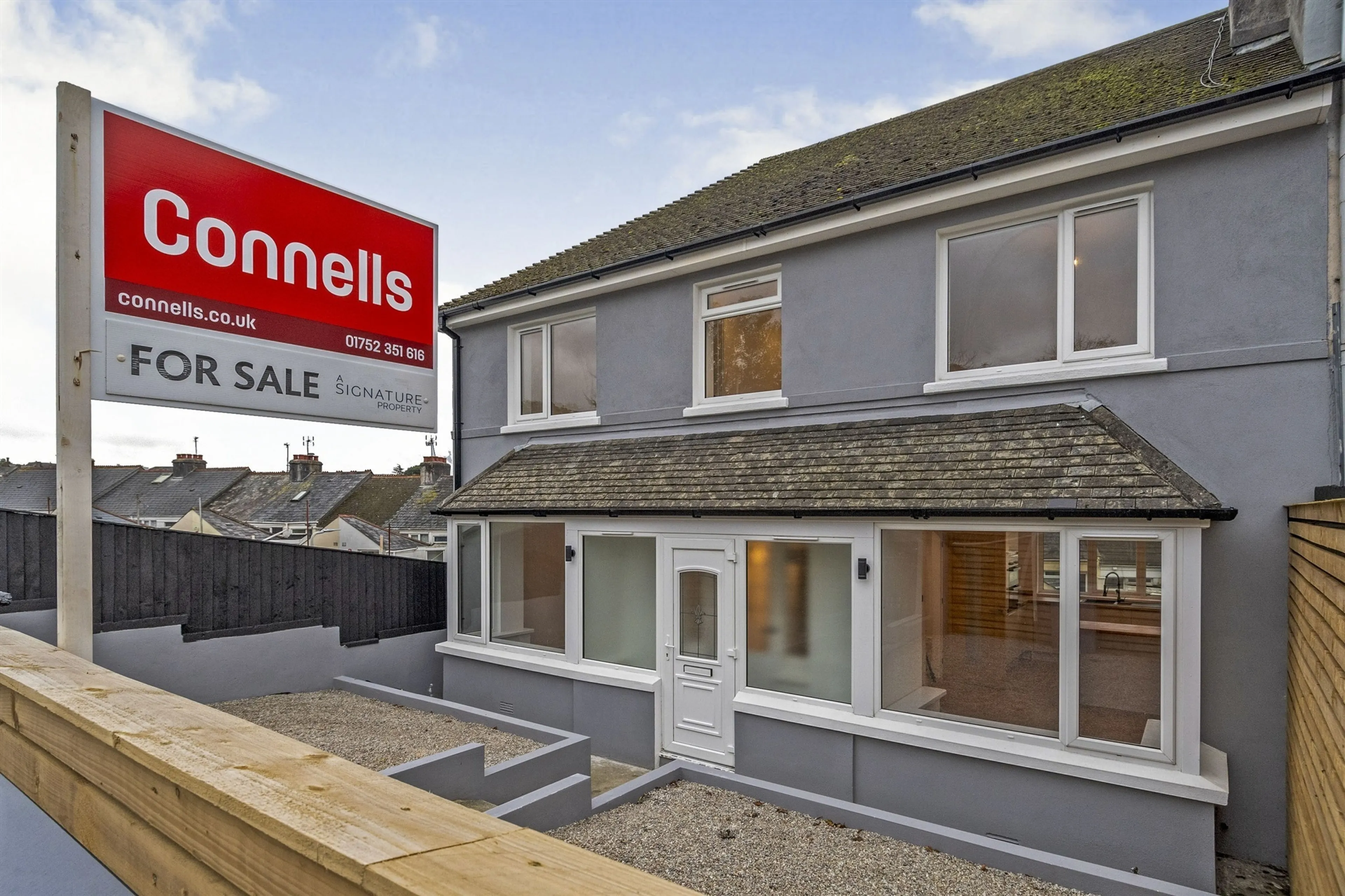 Property photo 0