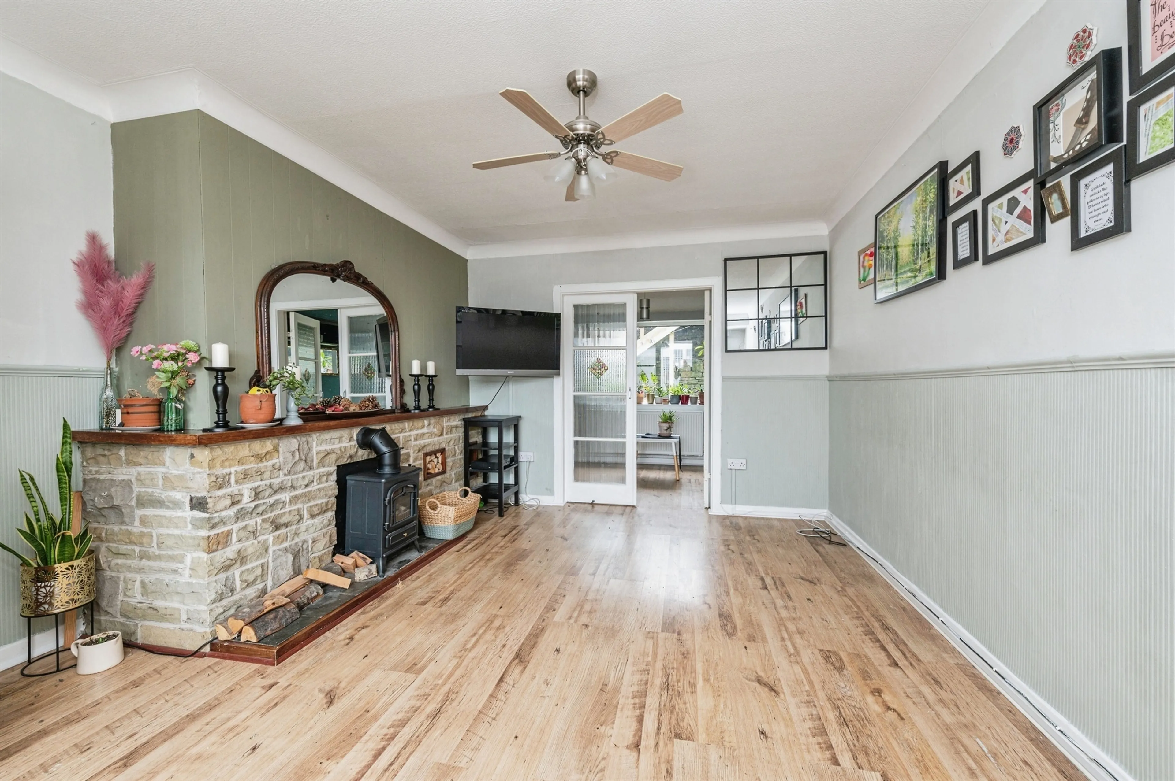 Property at Greenside Crescent, Huddersfield