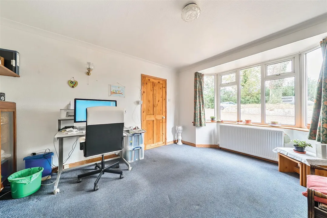 https://mr0.homeflow-assets.co.uk/files/photo/image/46969/5122/_x_/6orSv_9An0q3QESMj0KP2g.jpg
