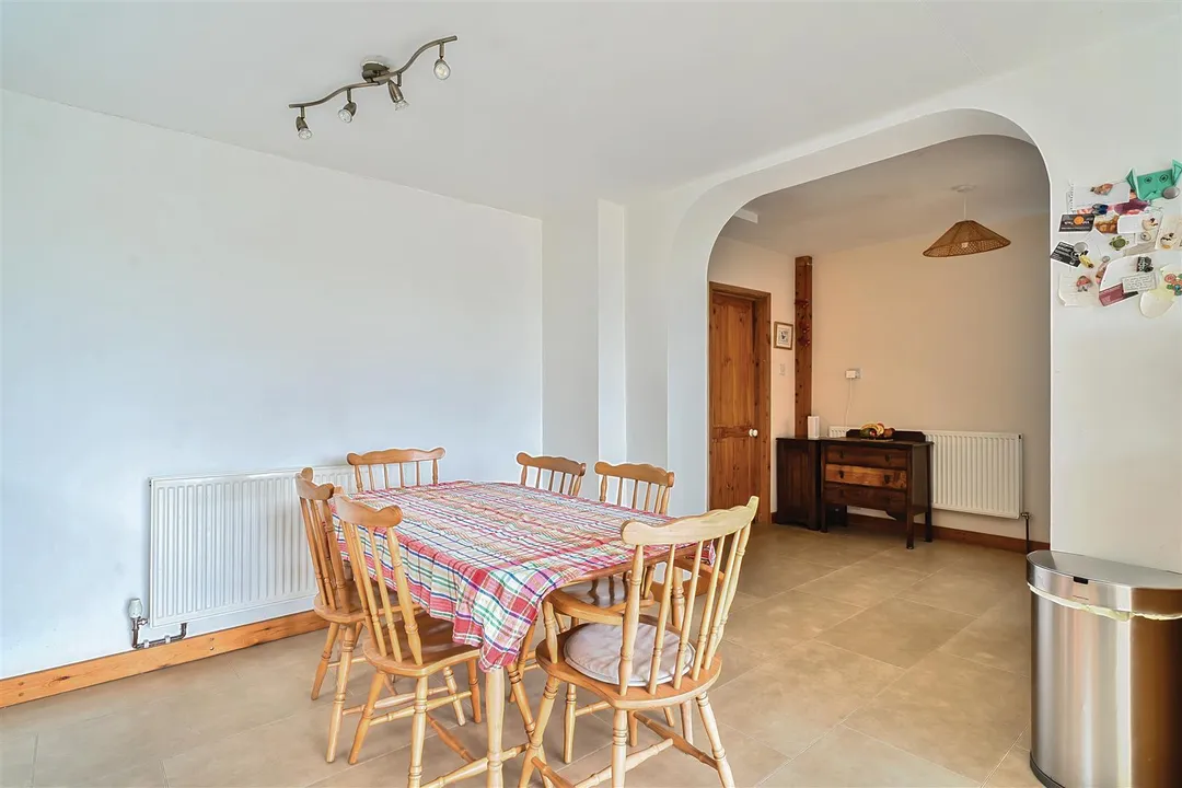 https://mr0.homeflow-assets.co.uk/files/photo/image/46969/5124/_x_/8rgdREKRcUal5DVH3ZWc0Q.jpg