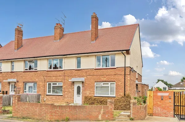 Mawney Close, Romford, RM7