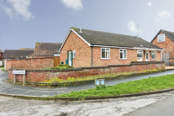 Field View Gardens, Beccles, Suffolk,..., Suffolk