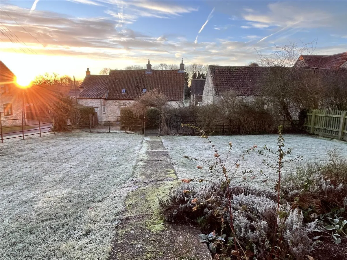 Newton Way, Woolsthorpe By Colsterworth, Grantham