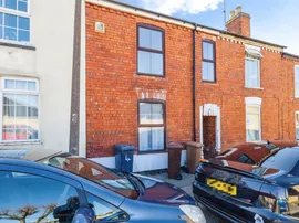 Urban Street, Lincoln photo