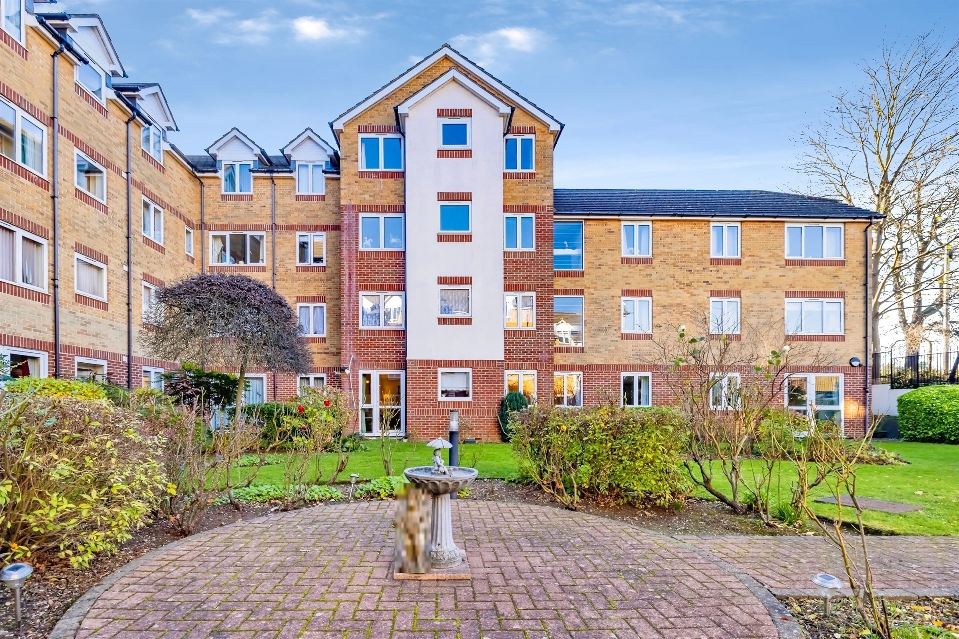 Property photo 0