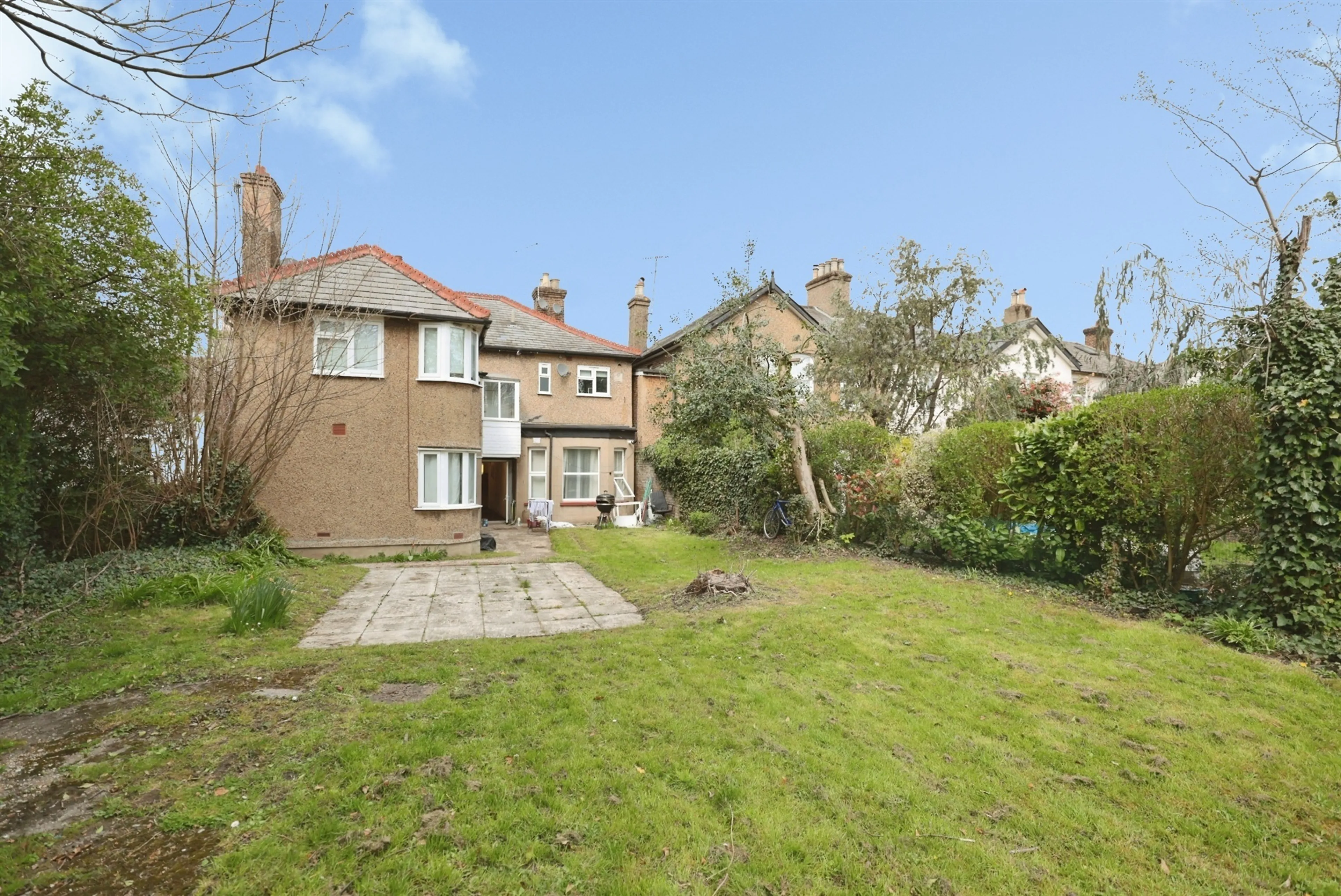 Property at Chalk Hill, Watford