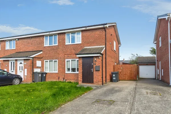 Thomas Court, Darlington, Durham, DL1