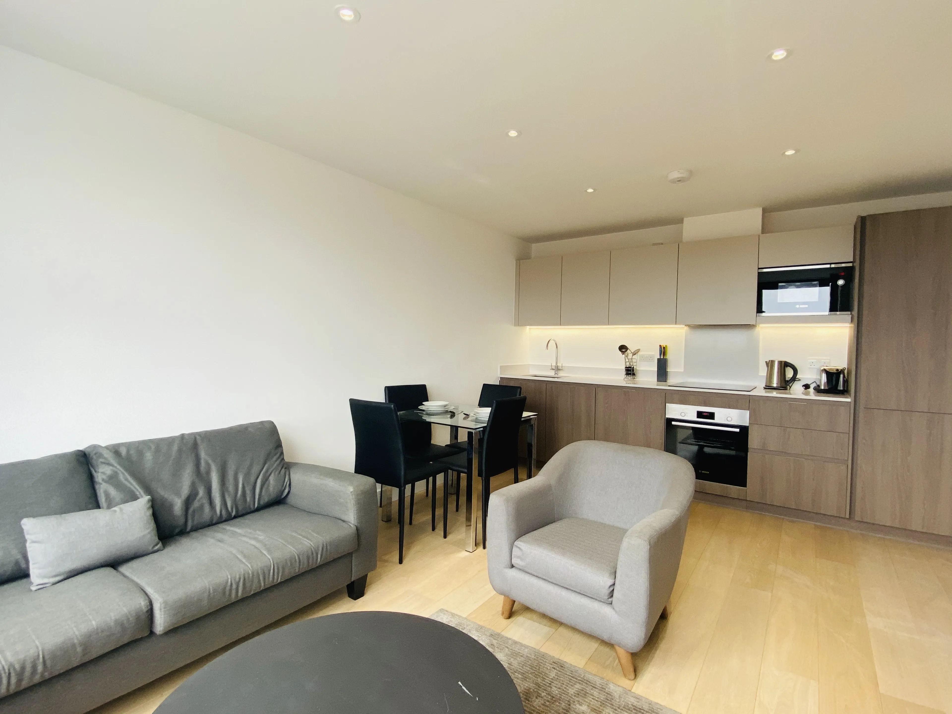 Property at 23 Eastern Road, Romford Town Centre