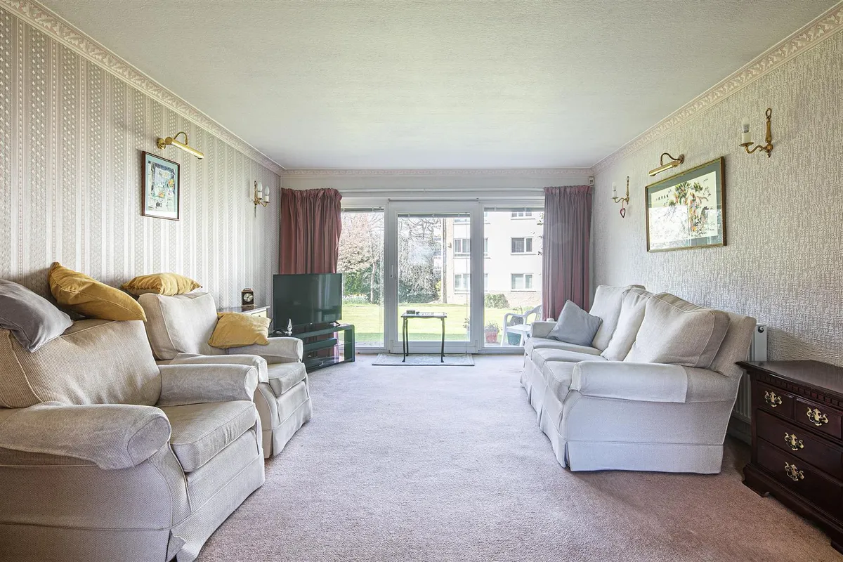 48 The Glen, Endcliffe, S10 3FN