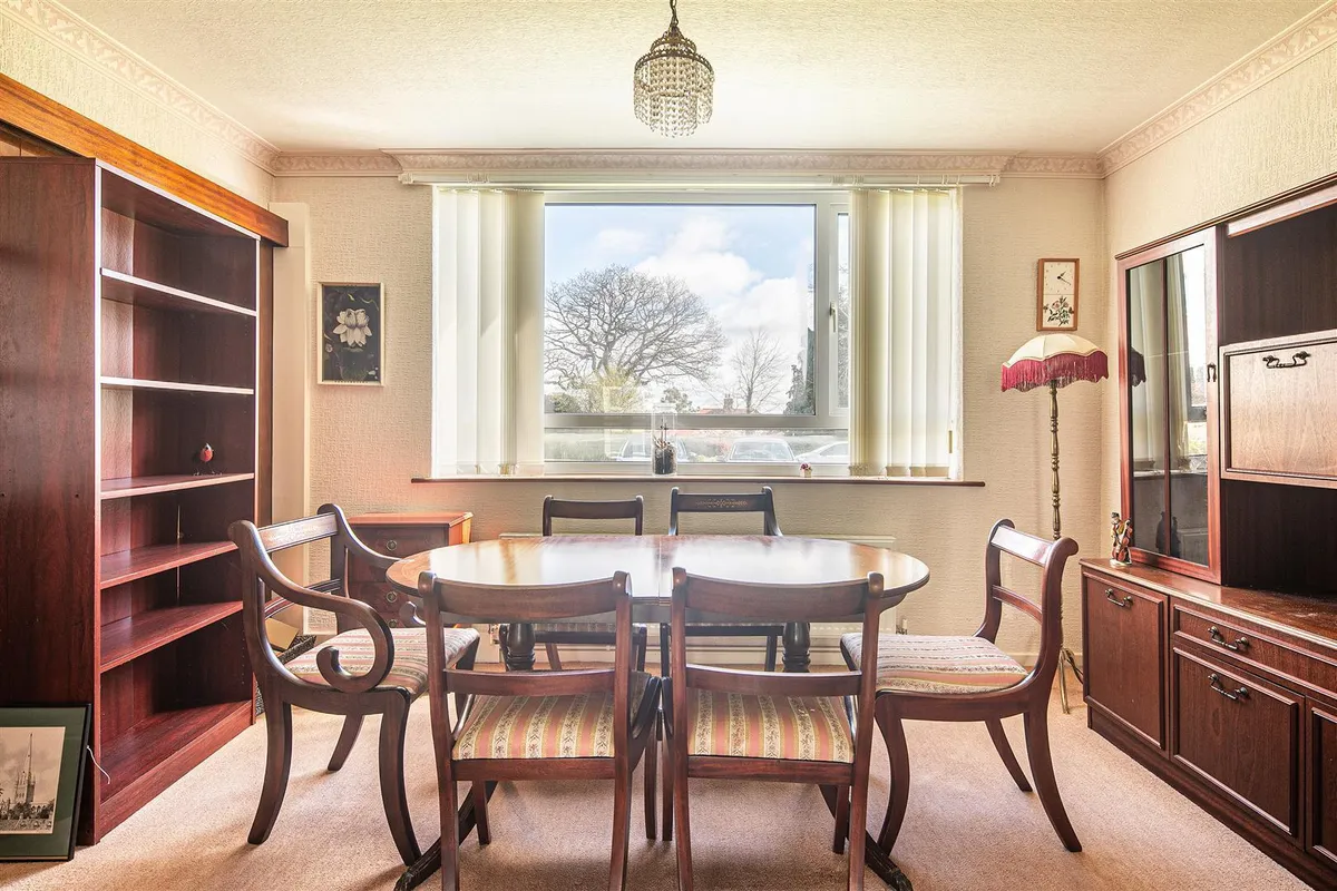48 The Glen, Endcliffe, S10 3FN
