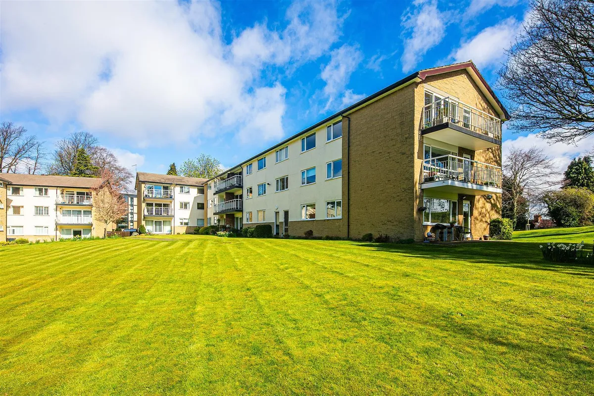 48 The Glen, Endcliffe, S10 3FN