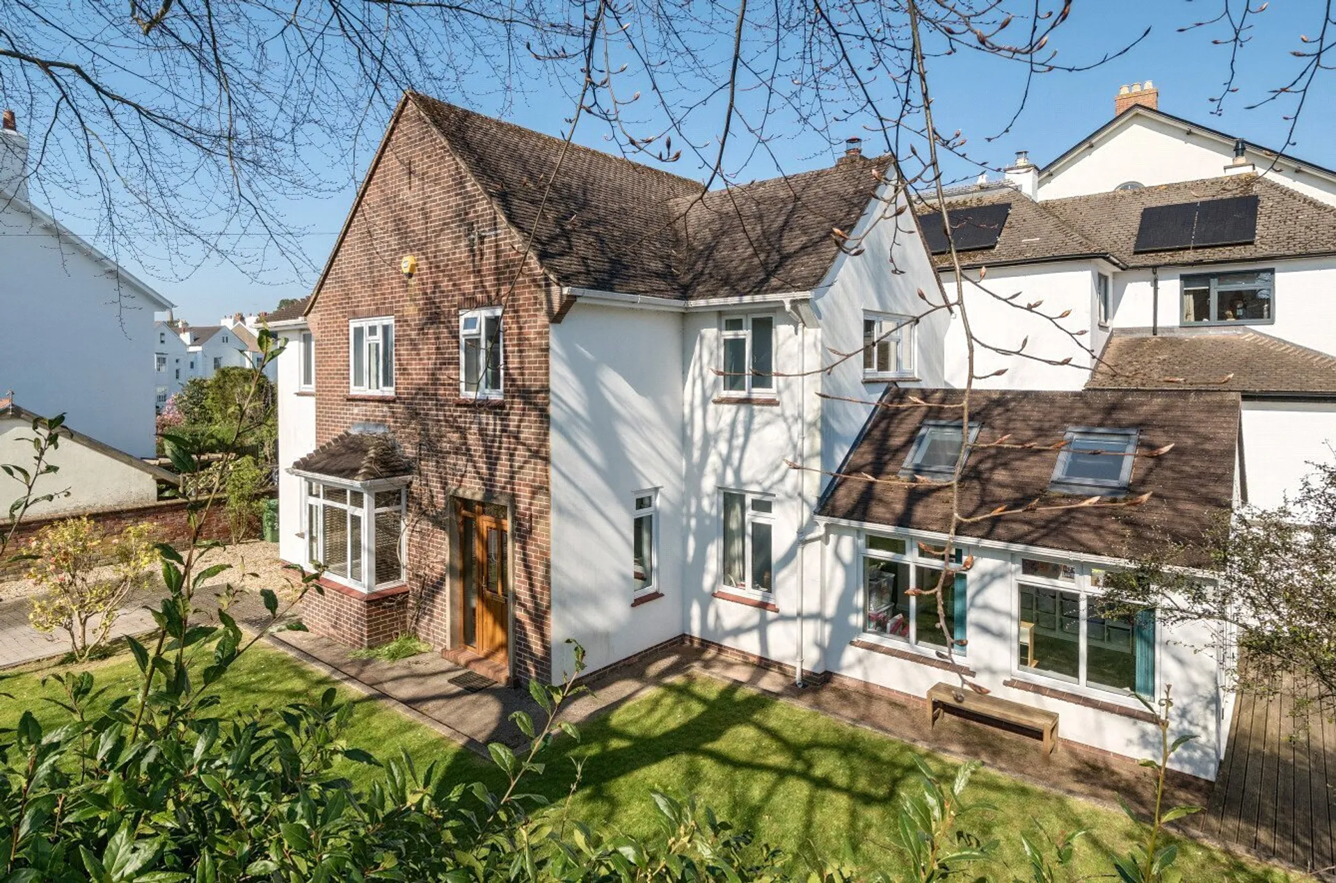 Property photo top 1