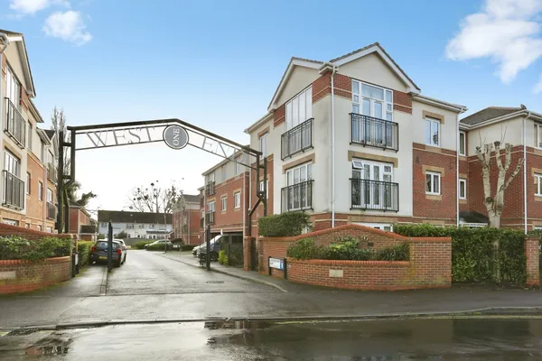 Langstaff Way, Southampton, Hampshire...