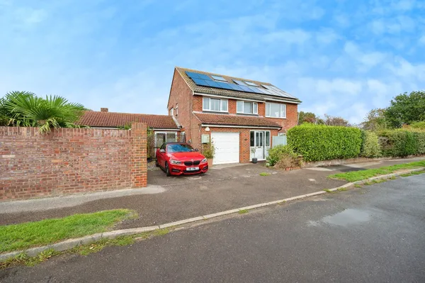 Sea View Road, Hayling Island, Hampsh...