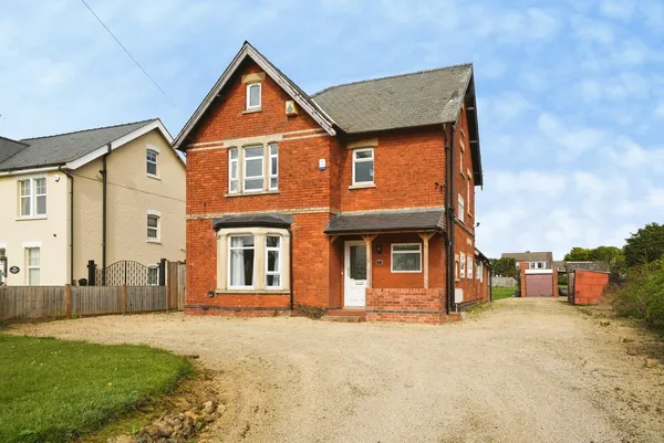Hucclecote Road, Brockworth, Gloucest...