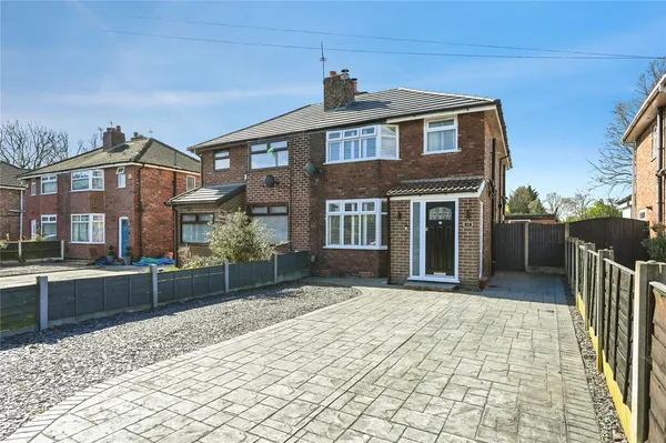 Grange Drive, Penketh, Warrington, Ch...