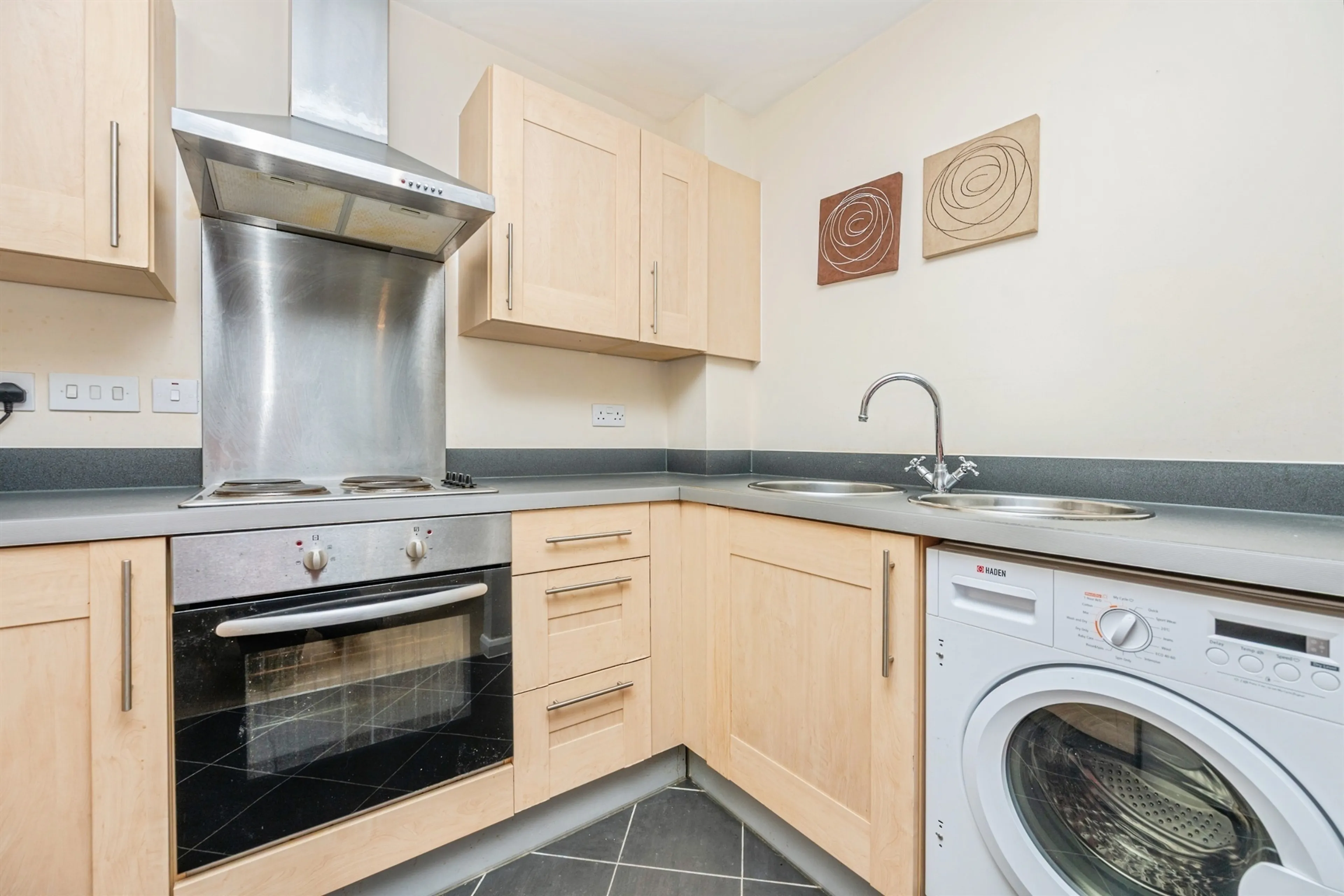 Property photo 9