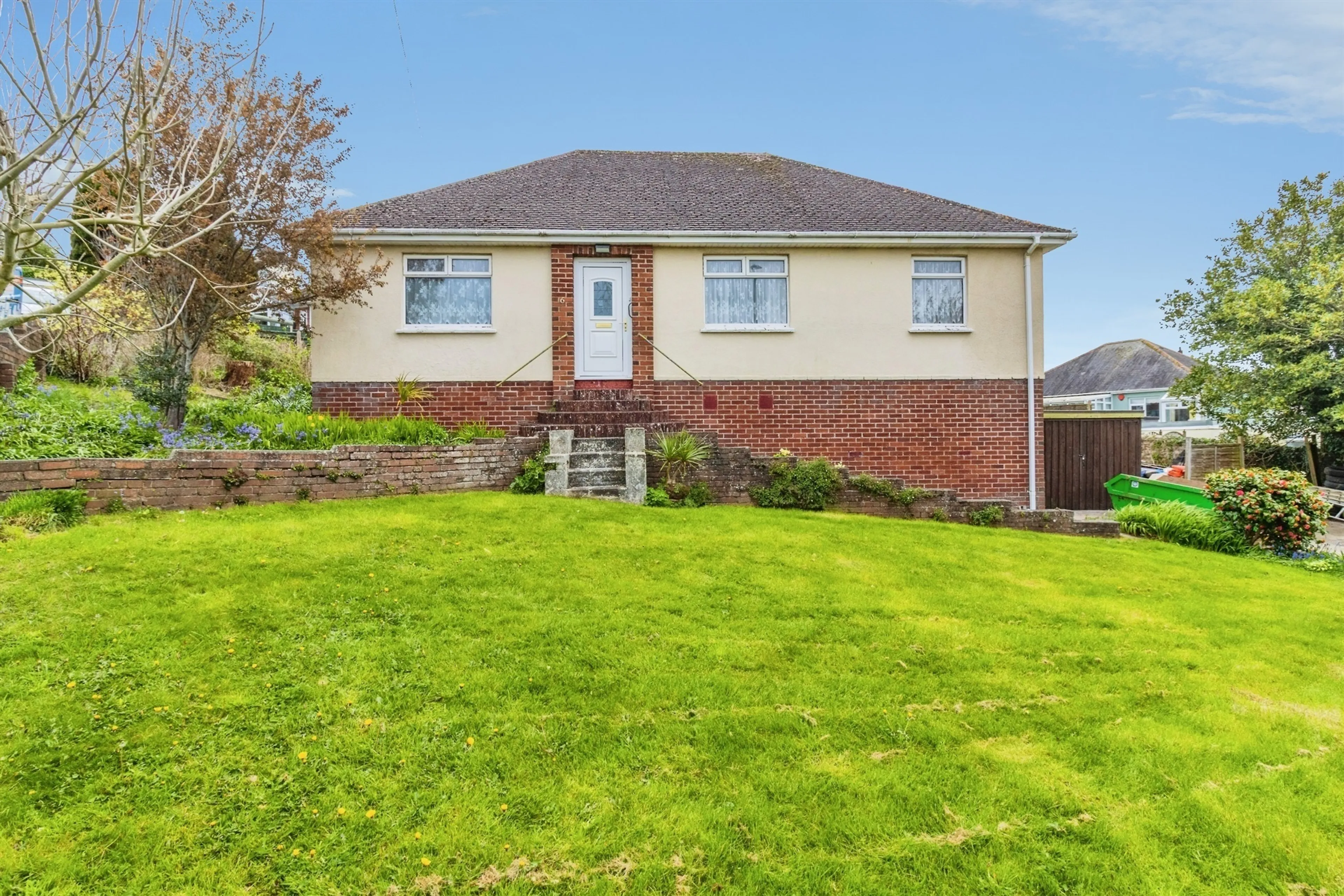 Property photo 0