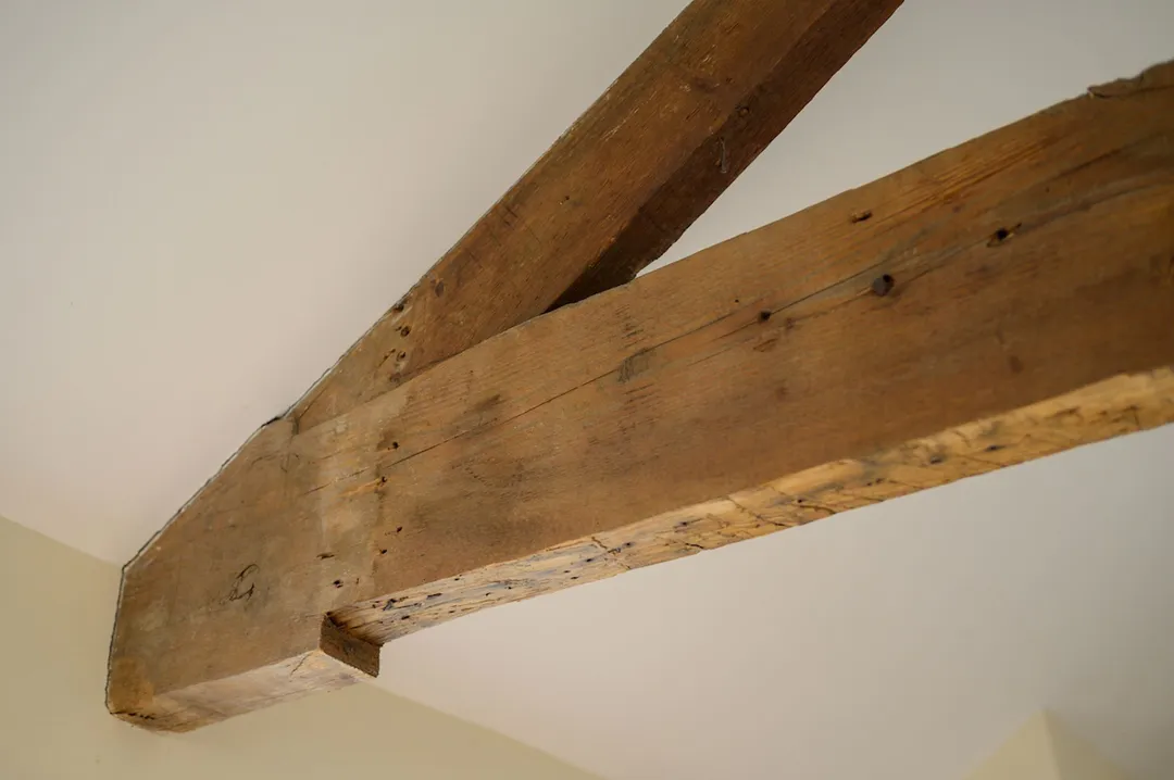 https://mr0.homeflow-assets.co.uk/files/photo/image/46986/1399/_x_/PierMaltings7-48.jpg