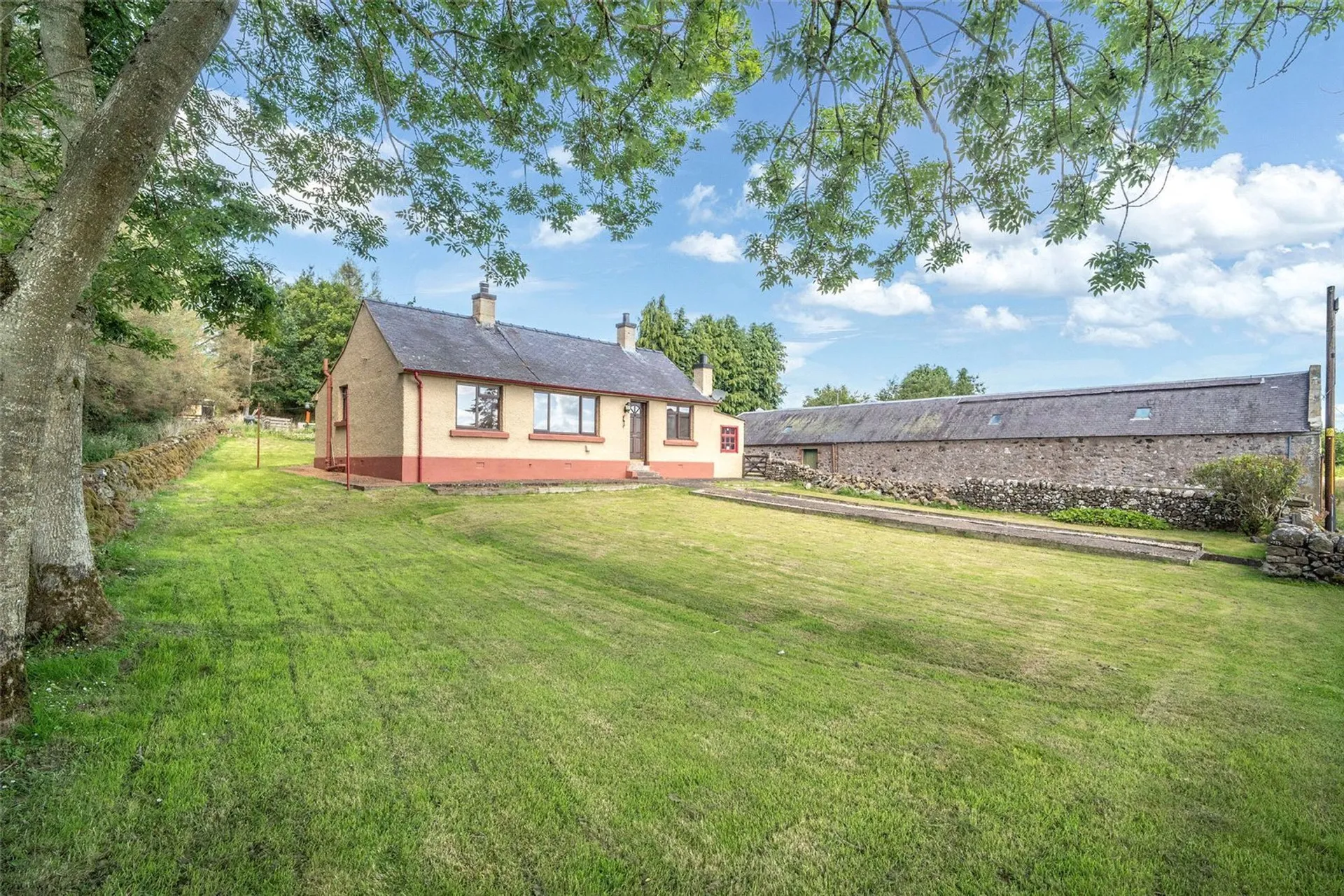 Property photo top 3
