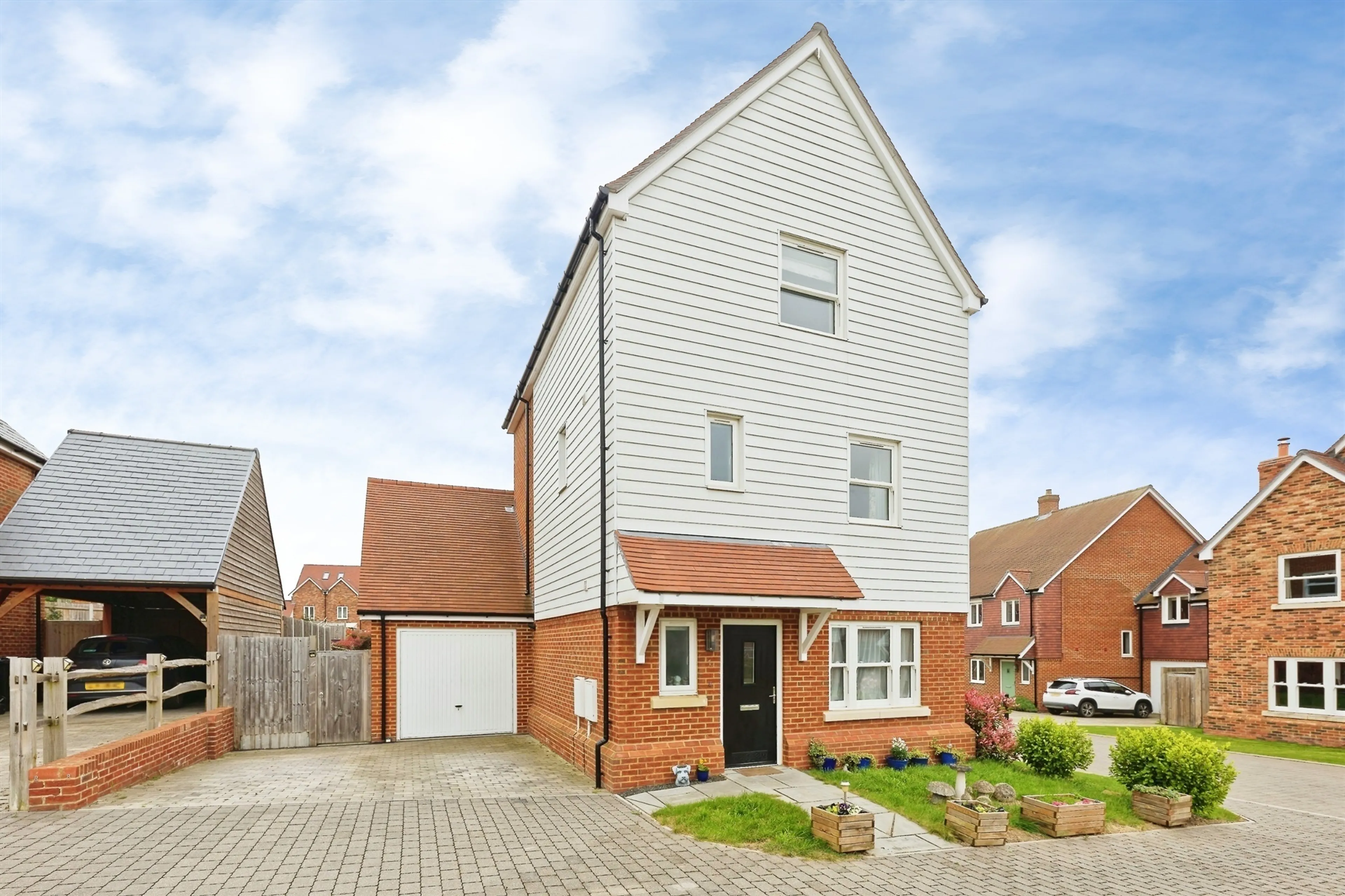 Property photo 0