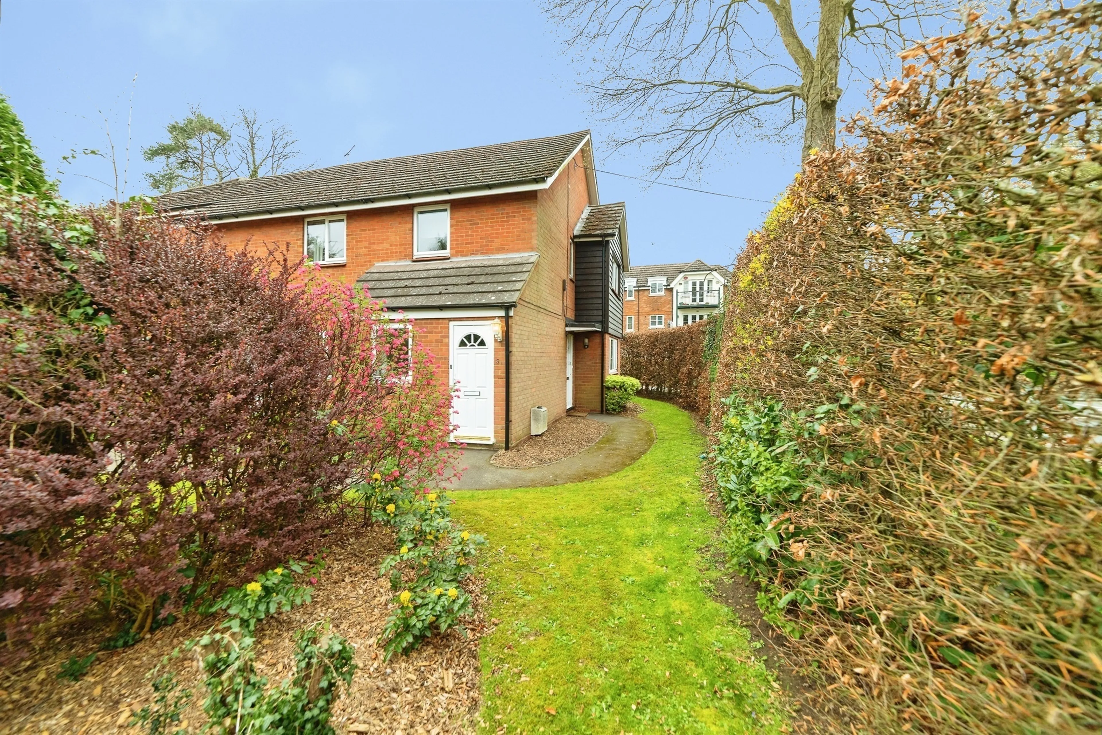 Property photo 0
