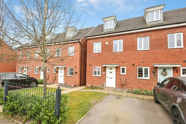 East Works Drive, Cofton Hackett, Bir...
