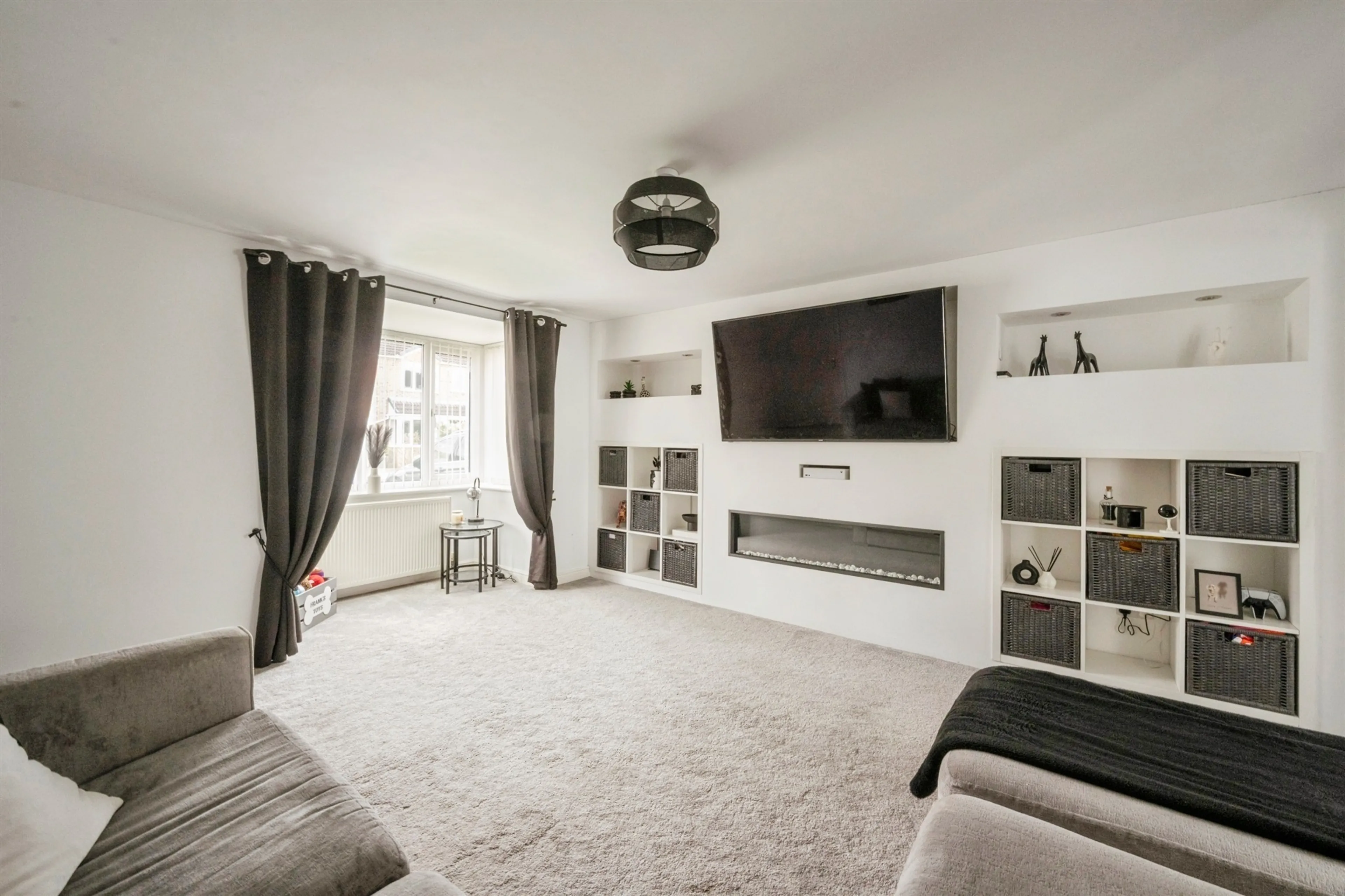 Property at Kingsmede, Moorends, DONCASTER