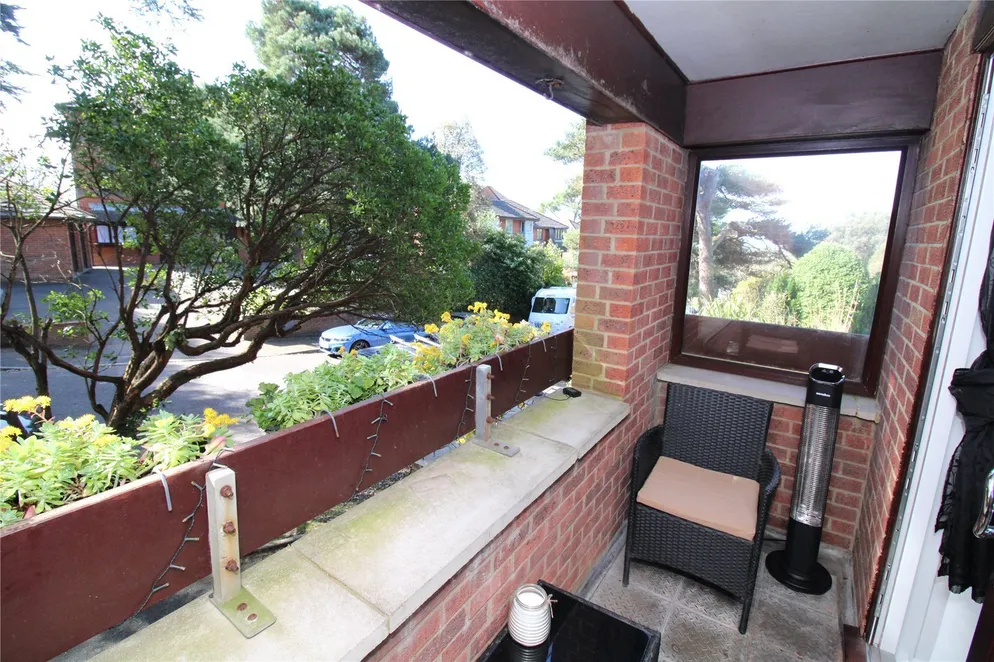 Property carousel item 2
