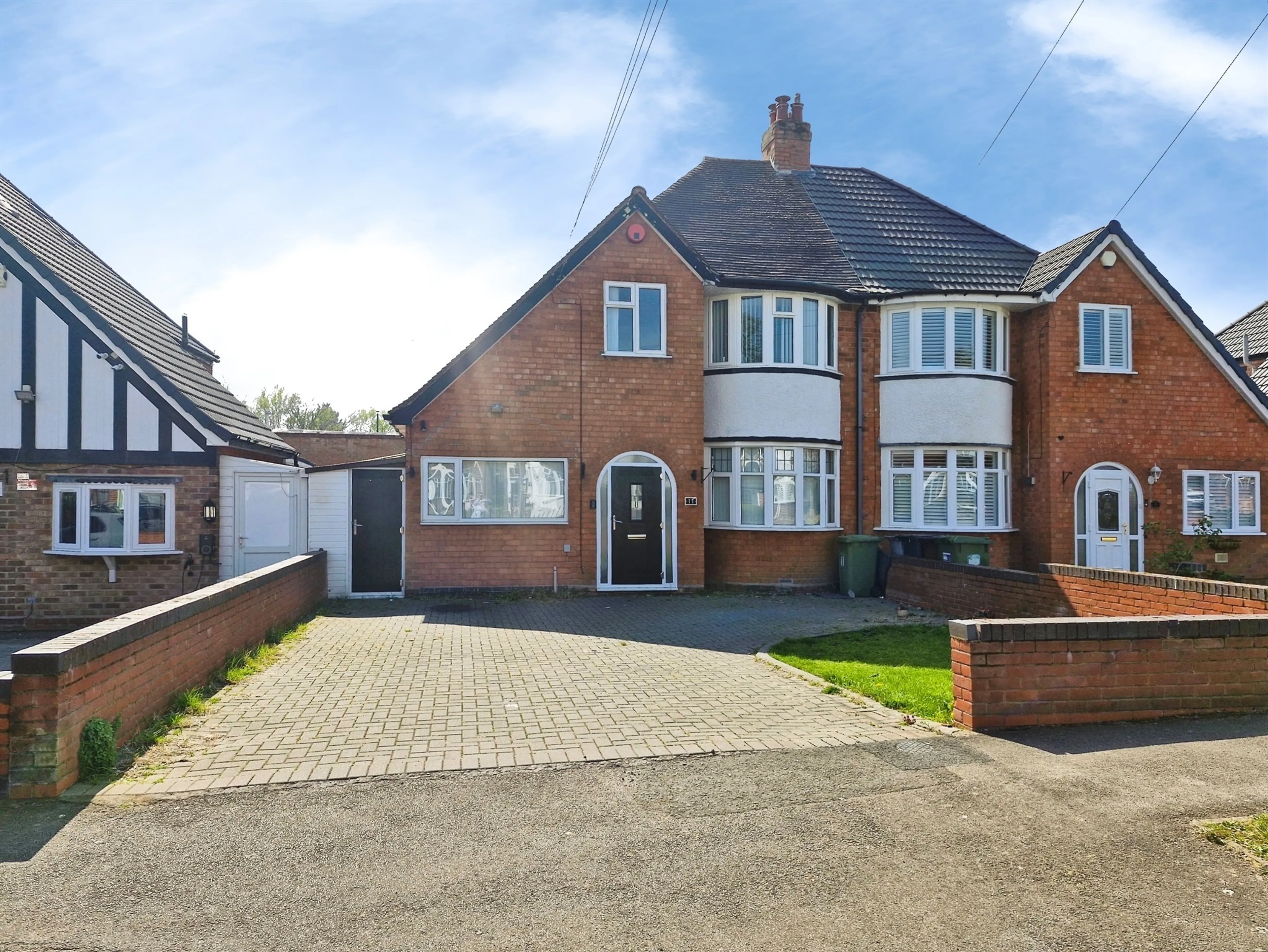 Property photo 0
