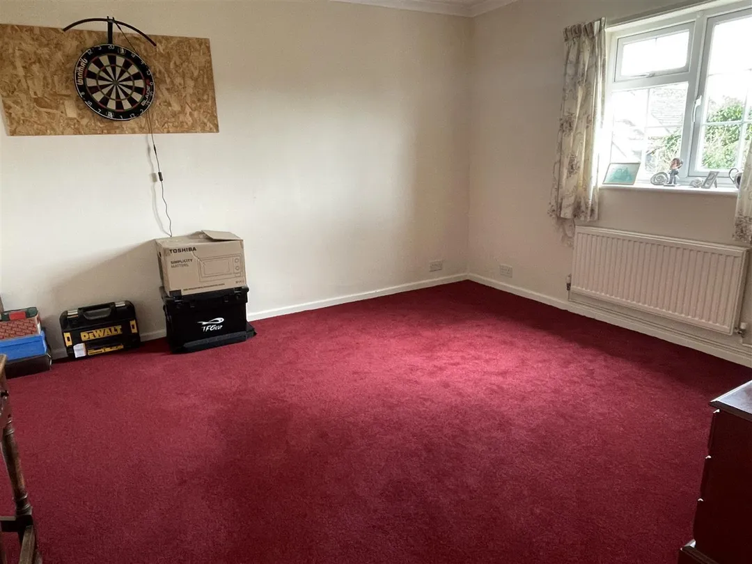 https://mr0.homeflow-assets.co.uk/files/photo/image/47003/7420/_x_/GV9OhLU6c02Jwf8ZF_tC1Q.jpg