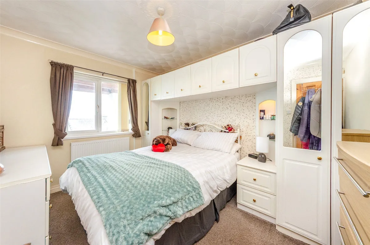 Caernarfon Road, Y Felinheli, Gwynedd, LL56