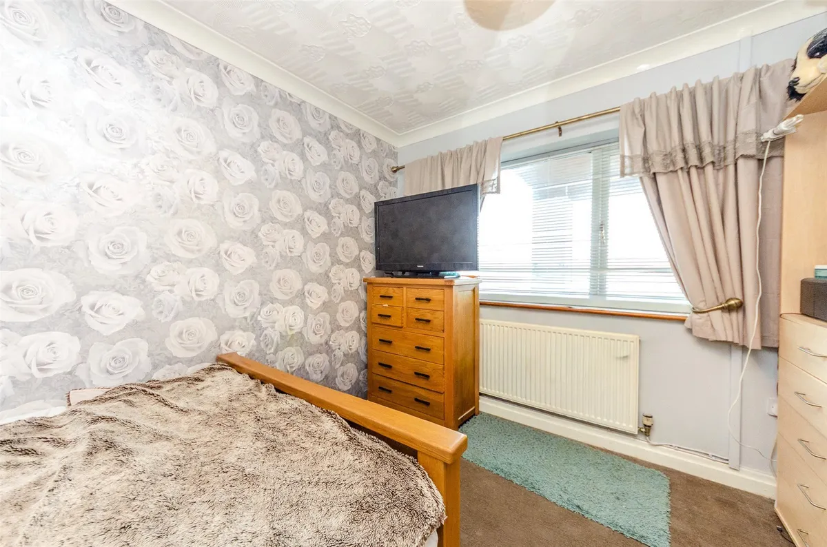 Caernarfon Road, Y Felinheli, Gwynedd, LL56