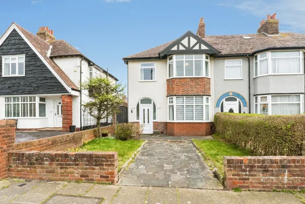 Links Road, Blackpool, Lancashire, FY1