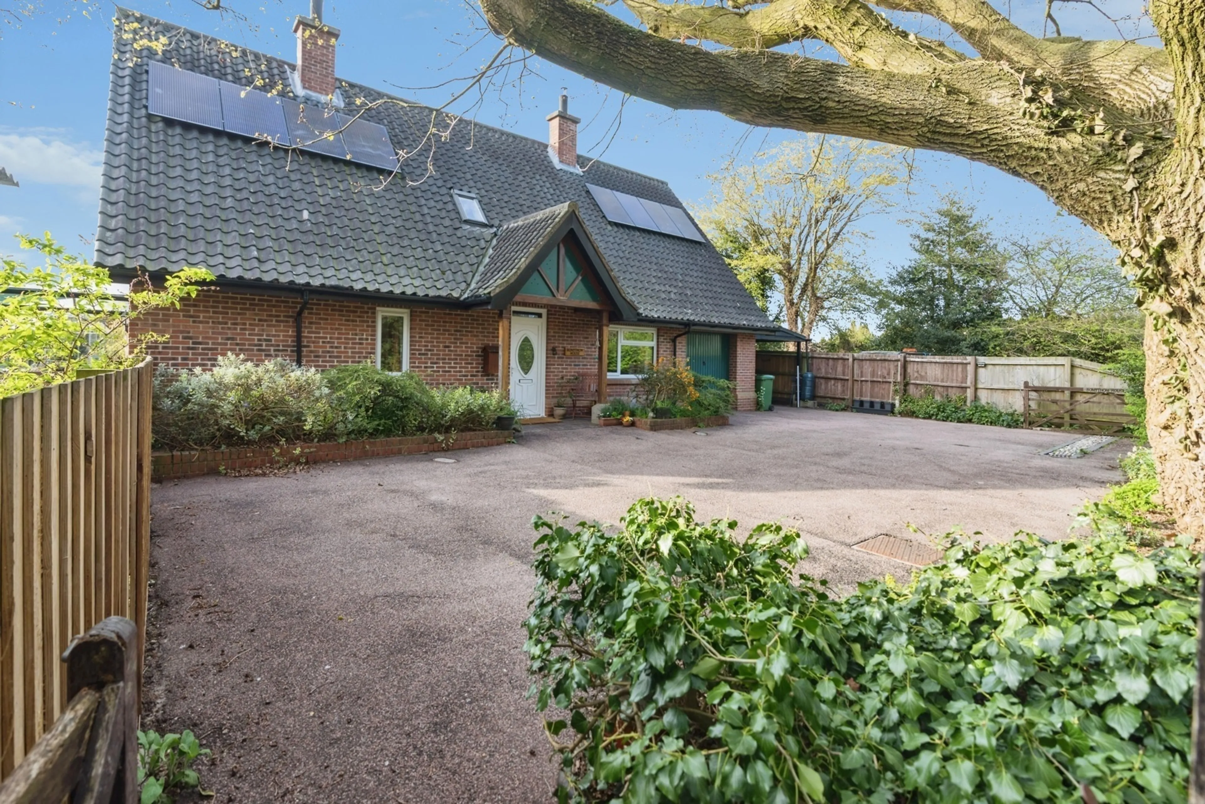 Property photo 0