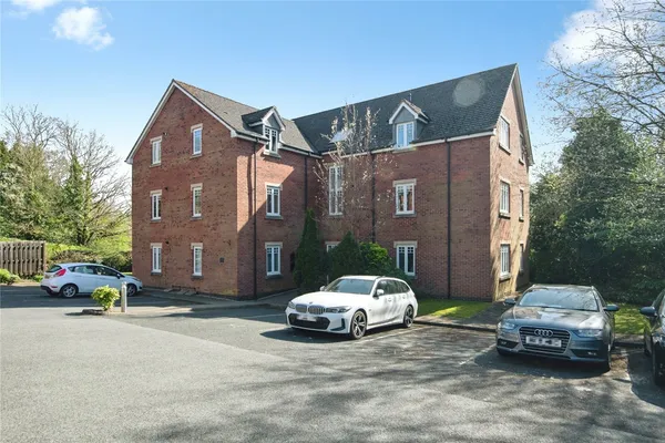 Birchfield Road, Redditch, Worcesters...