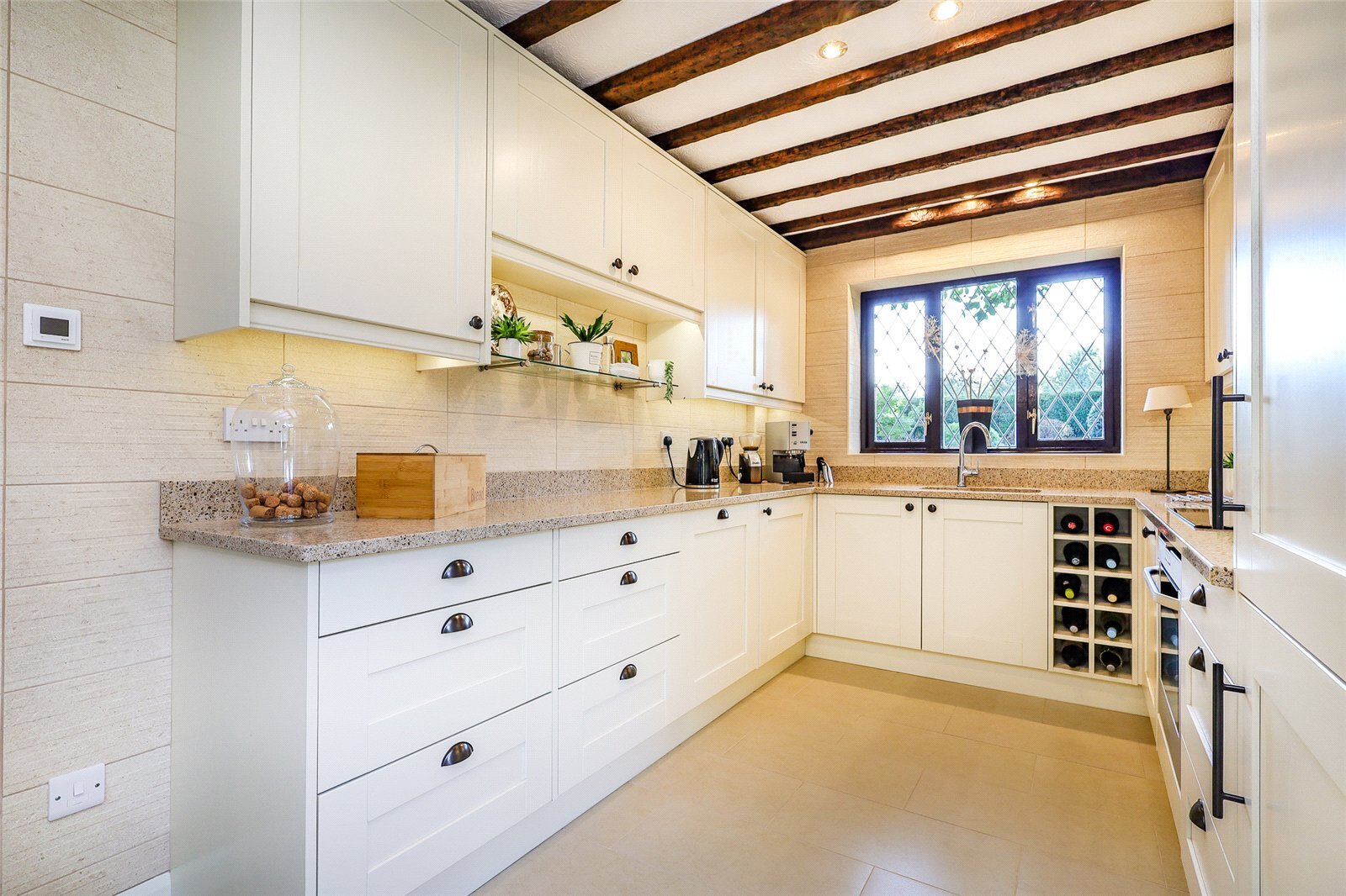 Bishearne Gardens, Liss, Hampshire, GU33 Image 8