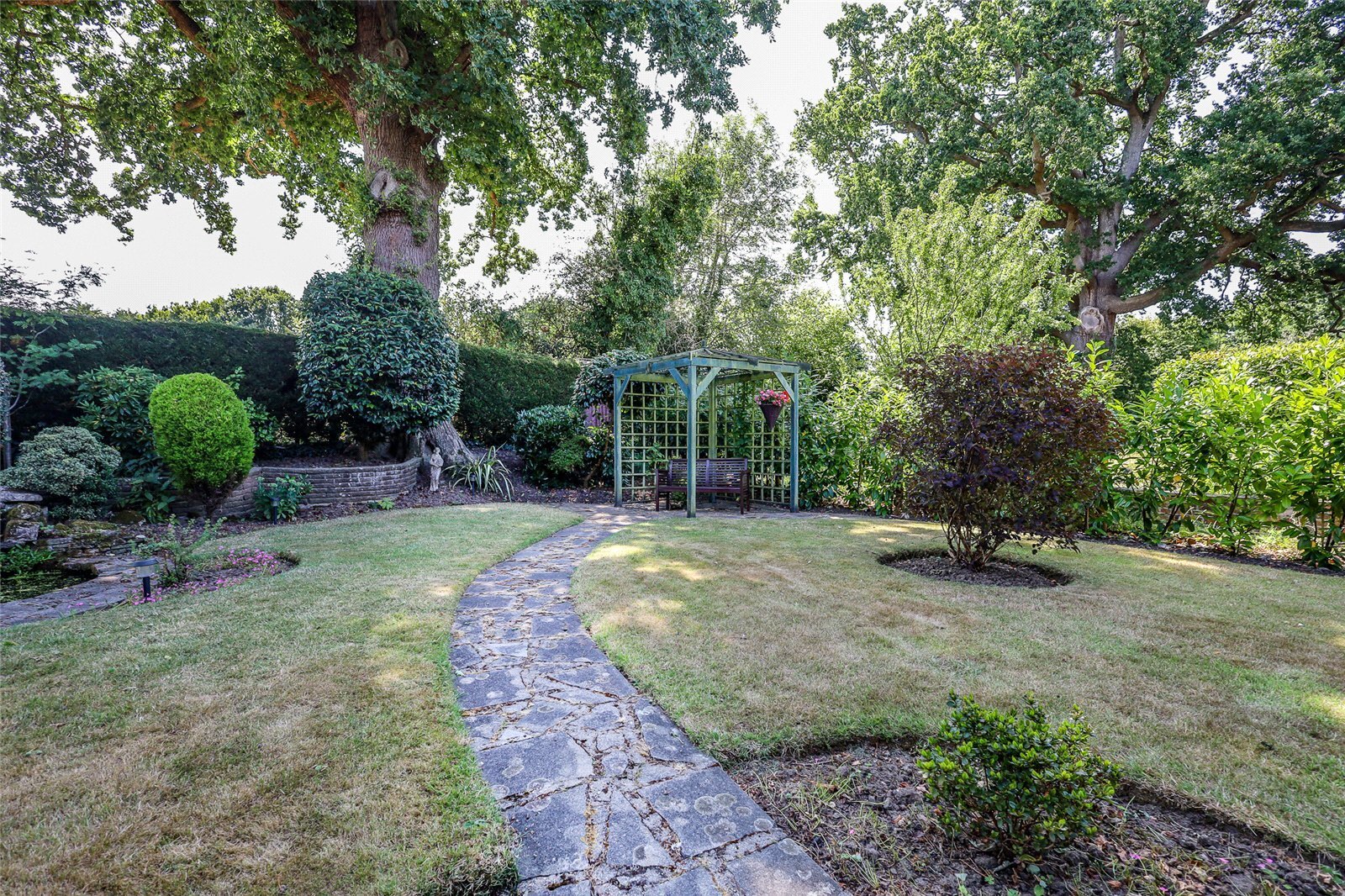 Bishearne Gardens, Liss, Hampshire, GU33 Image 25