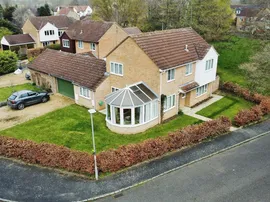 Carters Close, Sherington, Newport Pagnell thumb 2