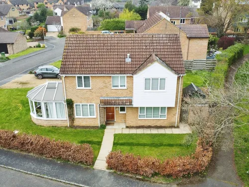 Carters Close, Sherington, Newport Pagnellphoto