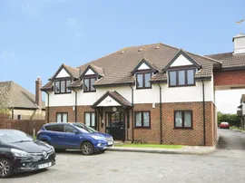 Pettits Lane, Romford photo