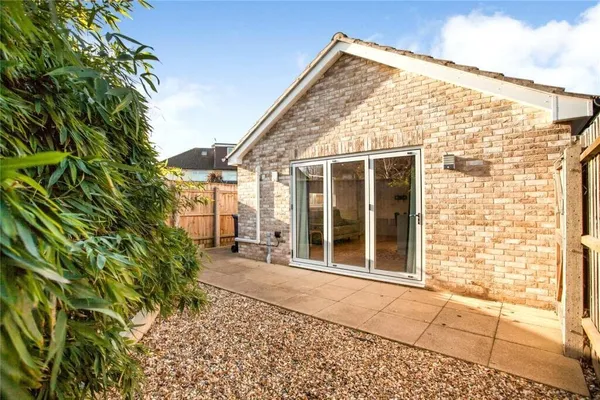 Dunsmore Close, Cambridge, Cambridges...