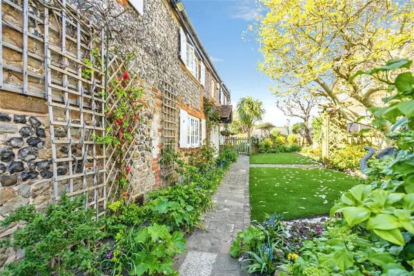 Felpham Road, Felpham, West Sussex, PO22