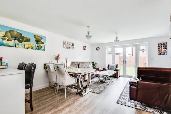 Scott Way, Swindon, SN1