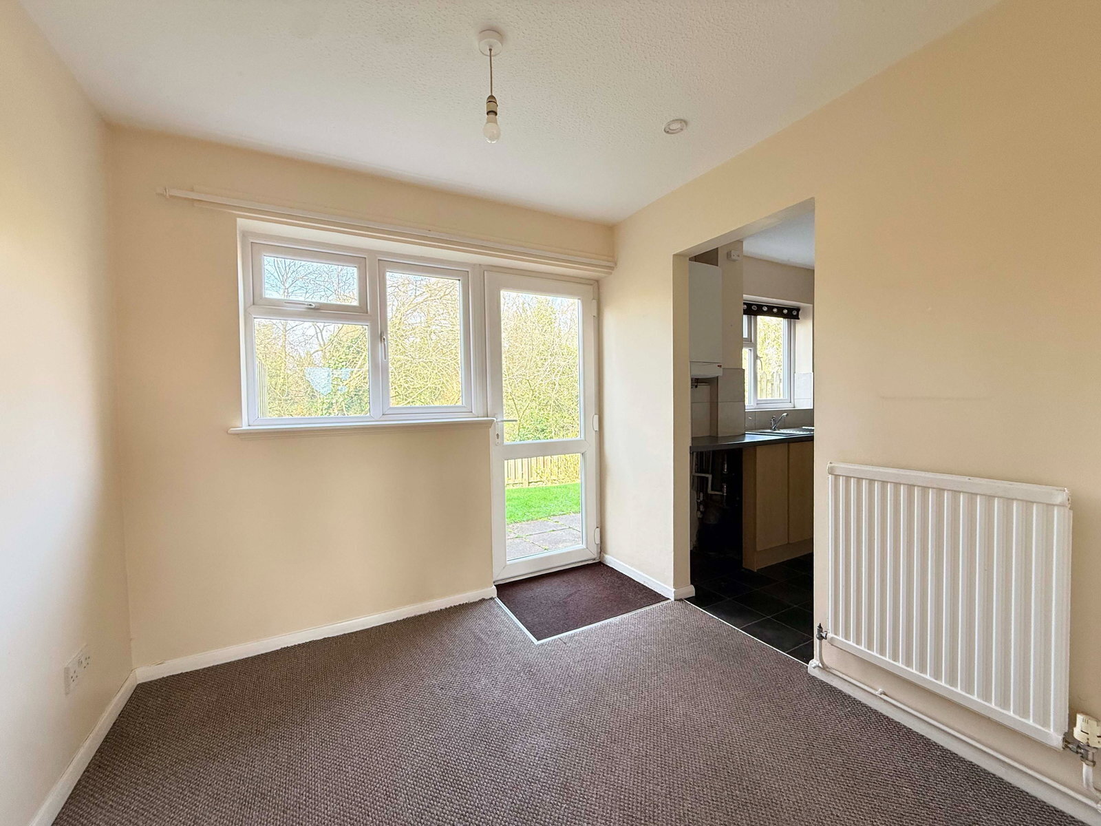 Lake View Close, Kew, Southport, PR8 Image 4