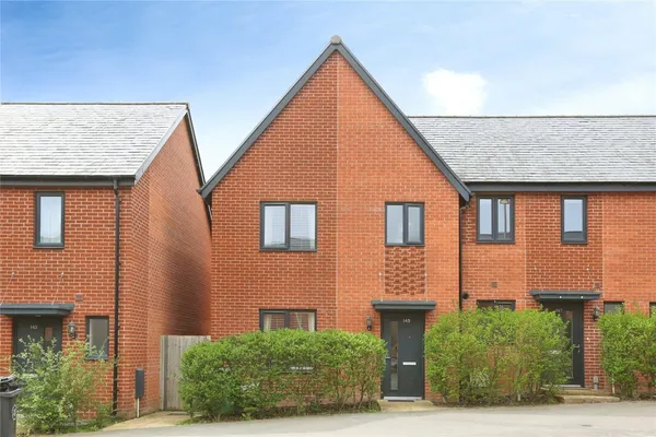 Bluebell Way, Whiteley, Fareham, Hamp...