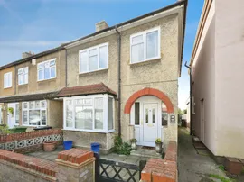 Murchison Road, Hoddesdon photo