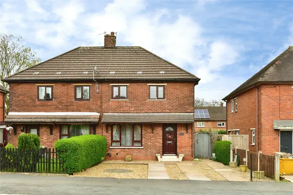 Beaconsfield Drive, STOKE-ON-TRENT, S...